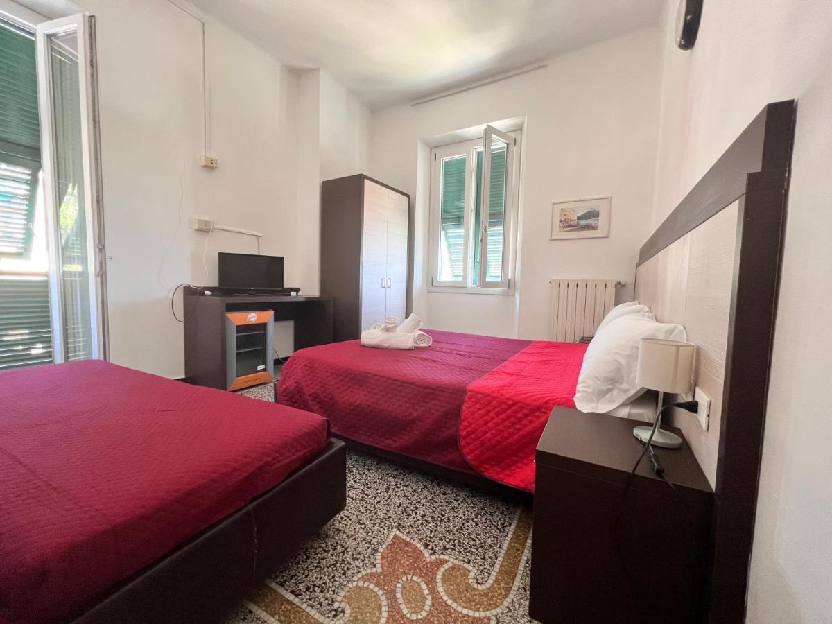 נולי Hotel Monique מראה חיצוני תמונה