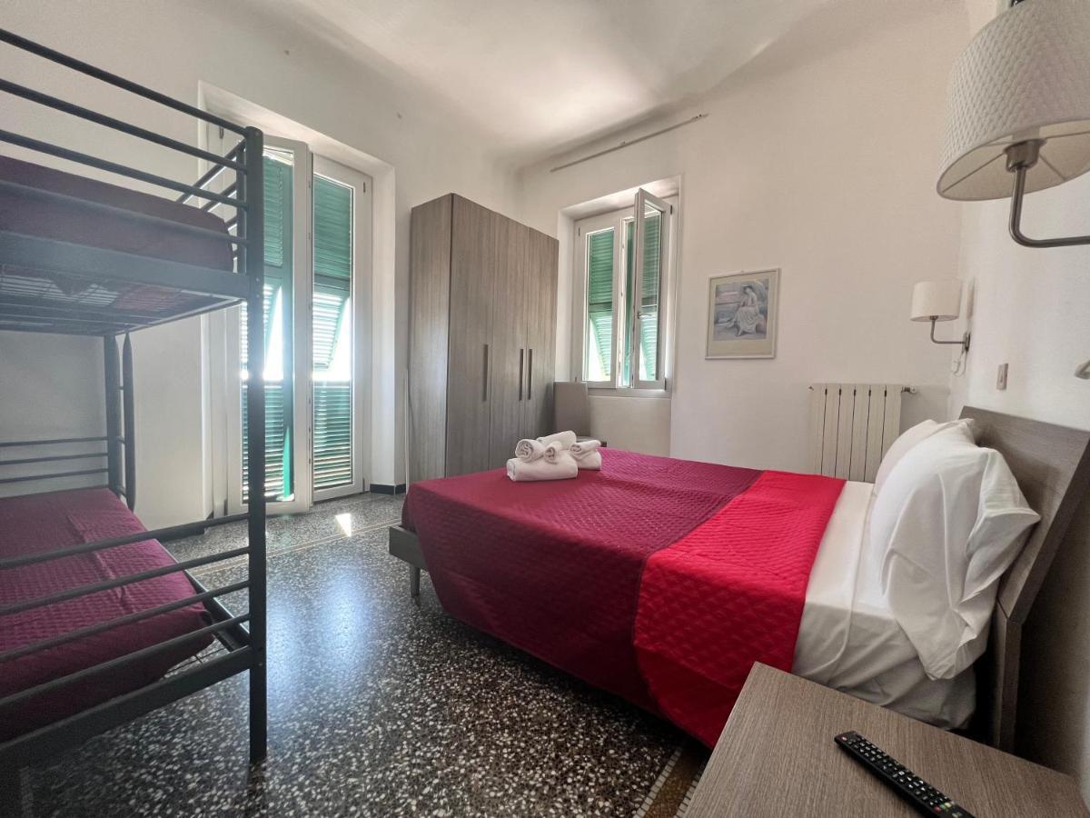נולי Hotel Monique מראה חיצוני תמונה